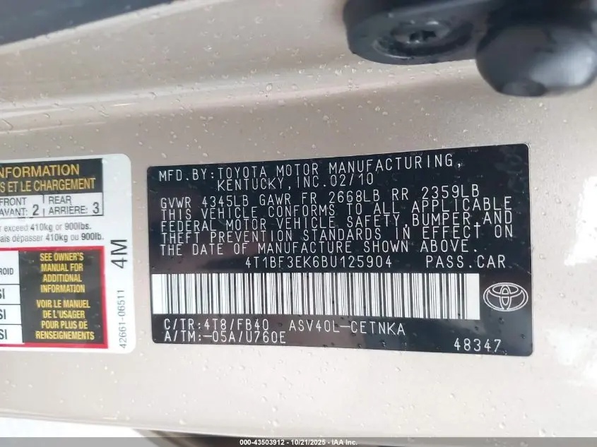 2011 TOYOTA CAMRY LE