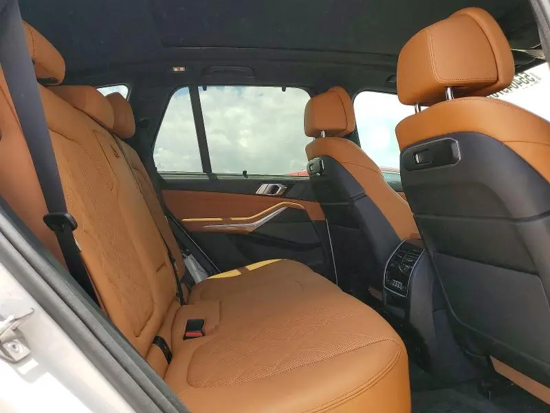 2024 BMW X5 SDRIVE 40I  