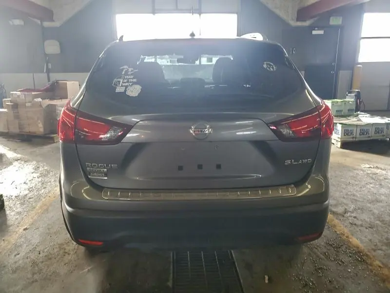 2017 NISSAN ROGUE SPORT S  