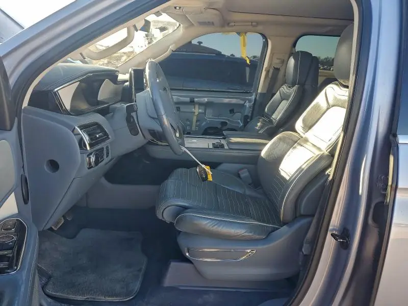 2019 LINCOLN NAVIGATOR L BLACK LABEL  