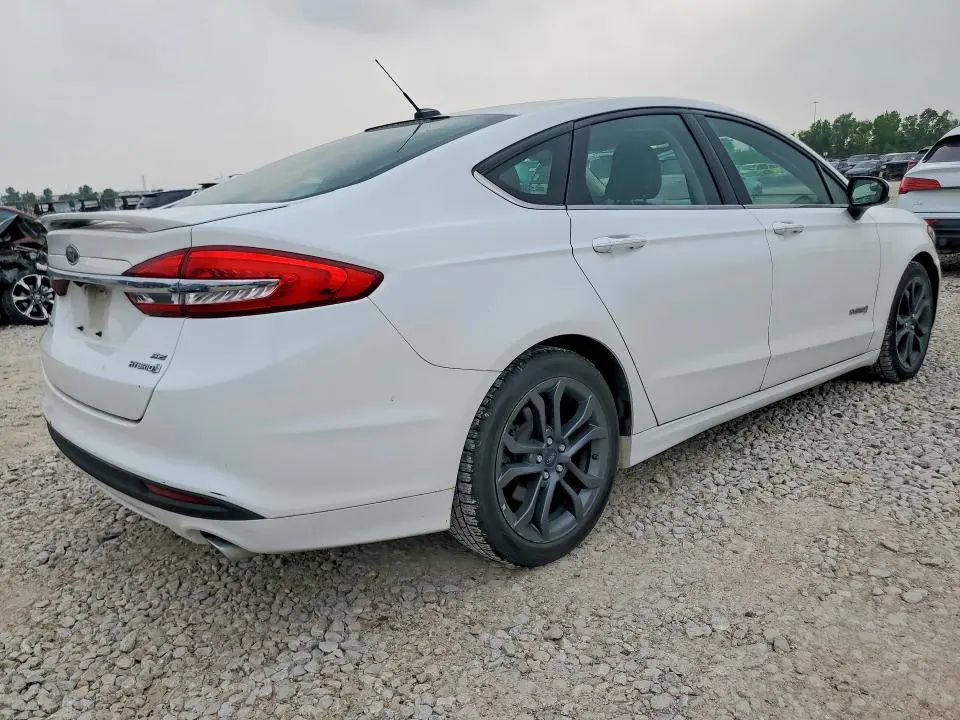 2018 FORD FUSION SE HYBRID  