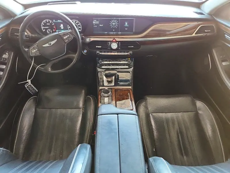 2018 GENESIS G90 ULTIMATE  