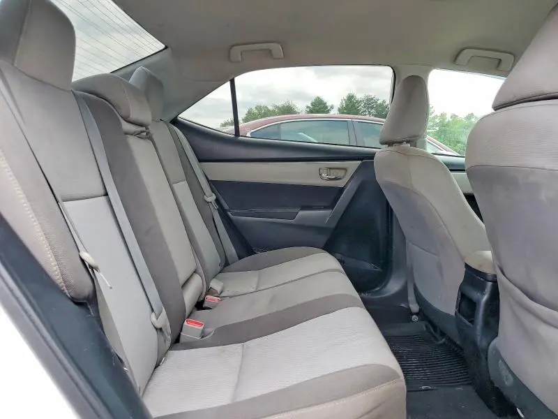 2017 TOYOTA COROLLA LE  