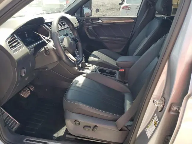 2022 VOLKSWAGEN TIGUAN SE R-LINE BLACK