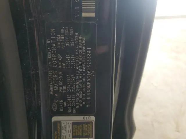 2017 KIA SEDONA LX  