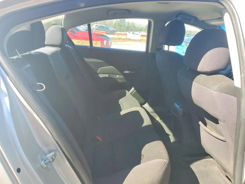 2013 CHEVROLET CRUZE LT  