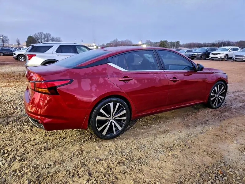 2020 NISSAN ALTIMA SR  