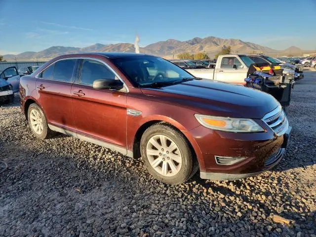 2010 FORD TAURUS SE  