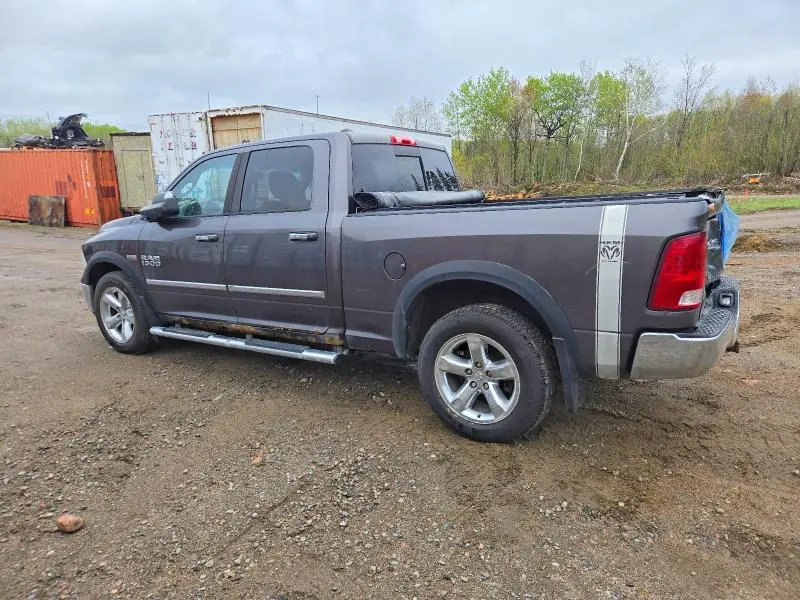 2014 RAM 1500 SLT  
