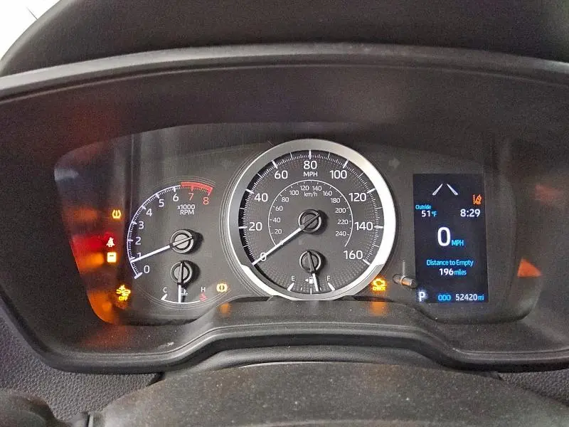 2021 TOYOTA COROLLA LE  