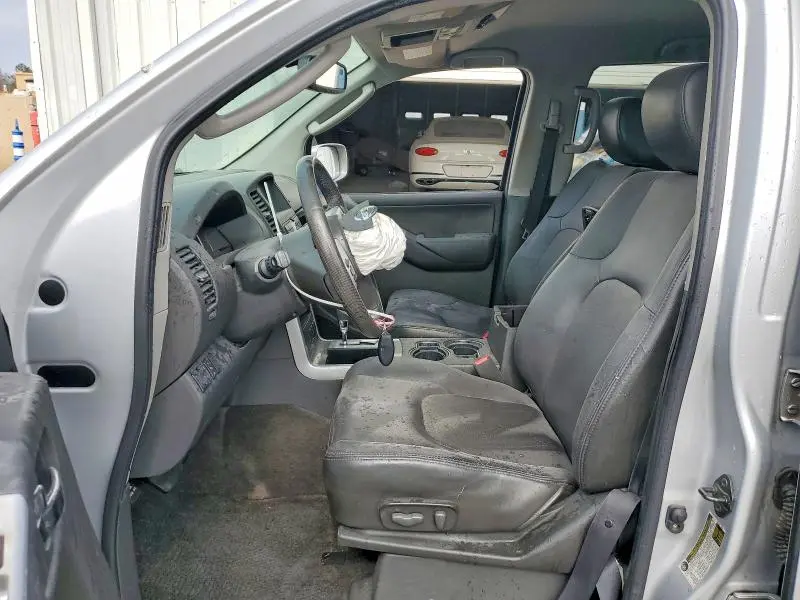 2012 NISSAN PATHFINDER S  