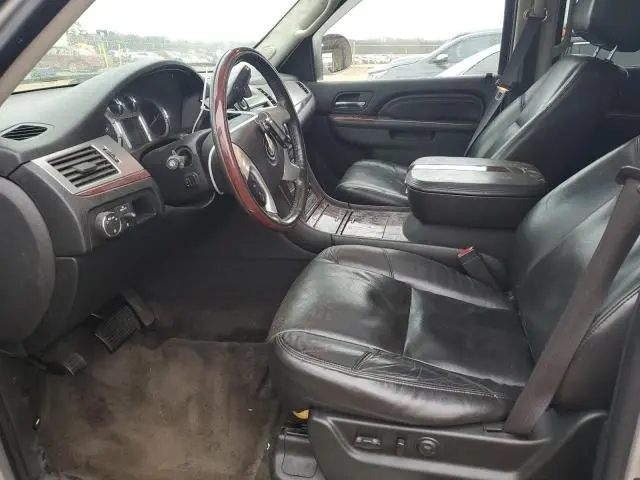 2011 CADILLAC ESCALADE PREMIUM  