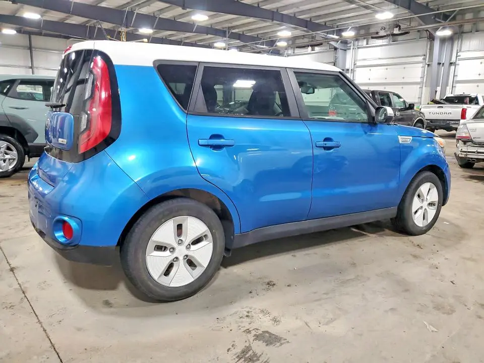 2015 KIA SOUL EV   