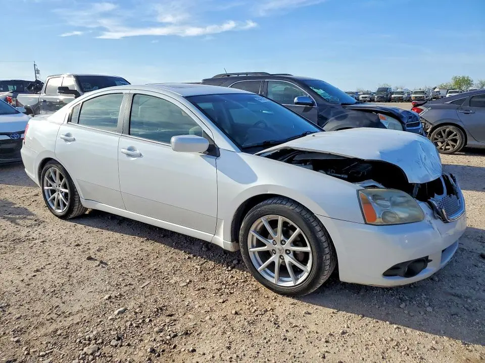 2012 MITSUBISHI GALANT ES  