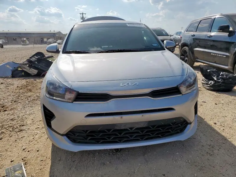 2023 KIA RIO LX  