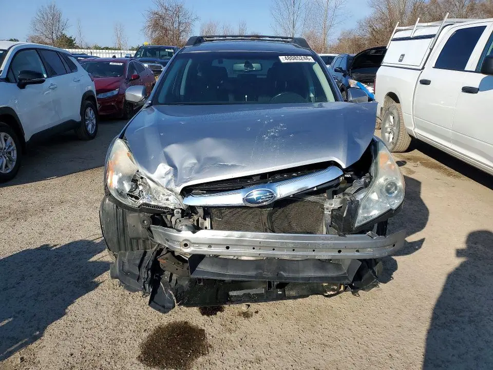 2011 SUBARU OUTBACK 2.5I PREMIUM  