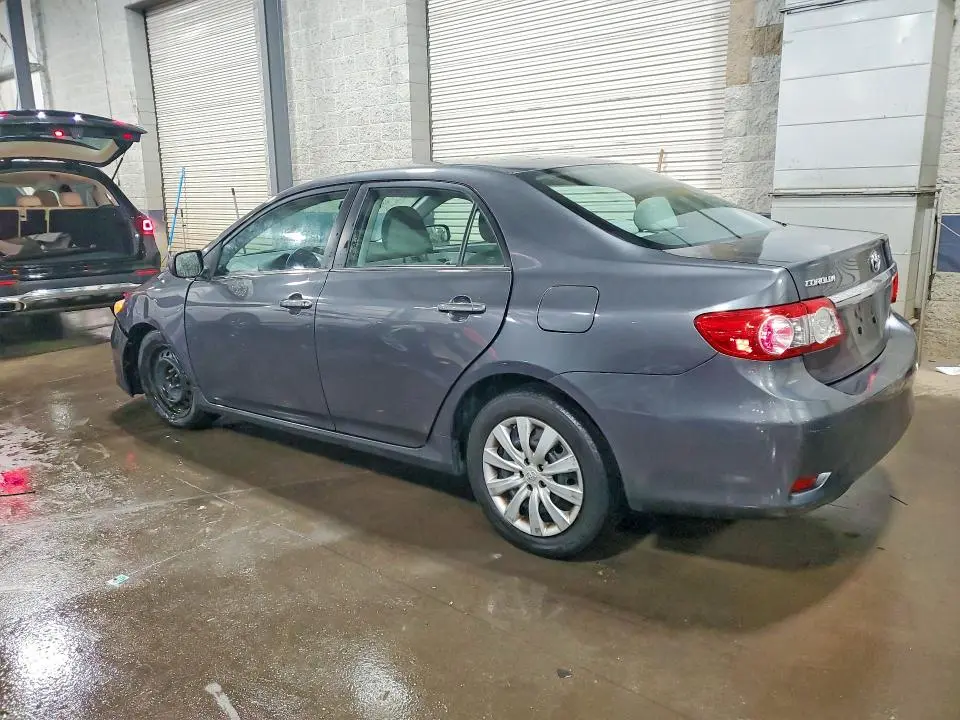 2013 TOYOTA COROLLA LE  