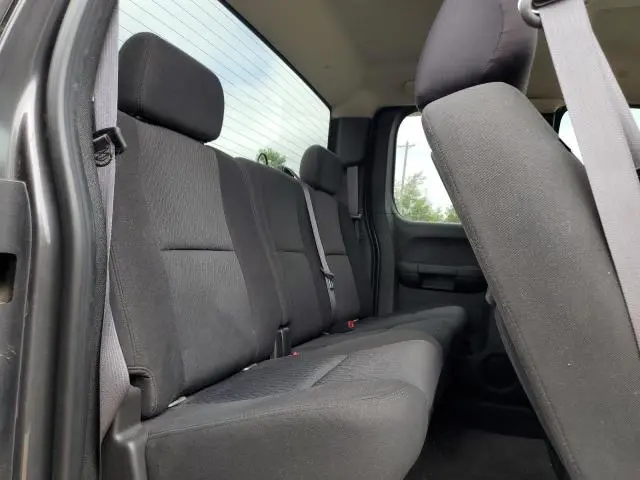 2011 CHEVROLET SILVERADO K1500 LT  