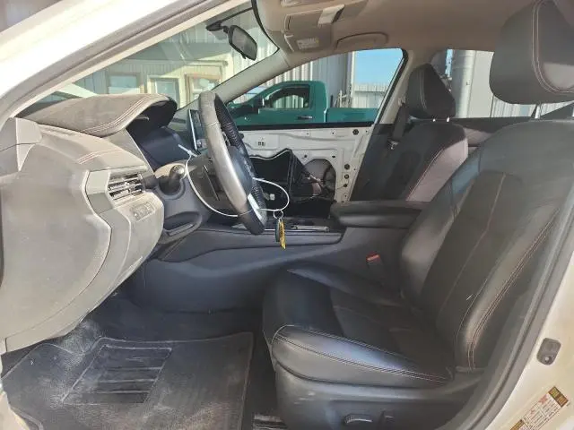 2019 NISSAN ALTIMA SR  