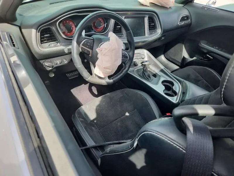 2016 DODGE CHALLENGER SRT HELLCAT  