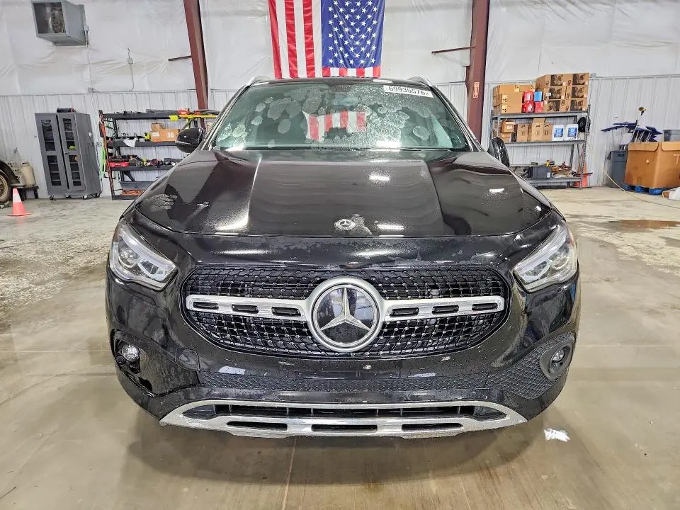 2021 MERCEDES-BENZ GLA 250 4MATIC  