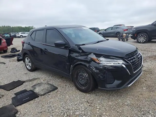 2021 NISSAN KICKS S  