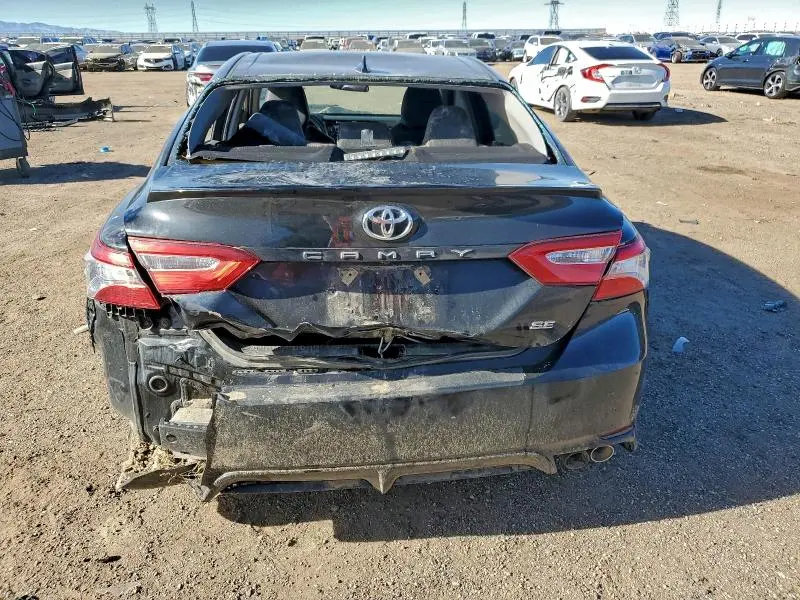 2020 TOYOTA CAMRY SE  