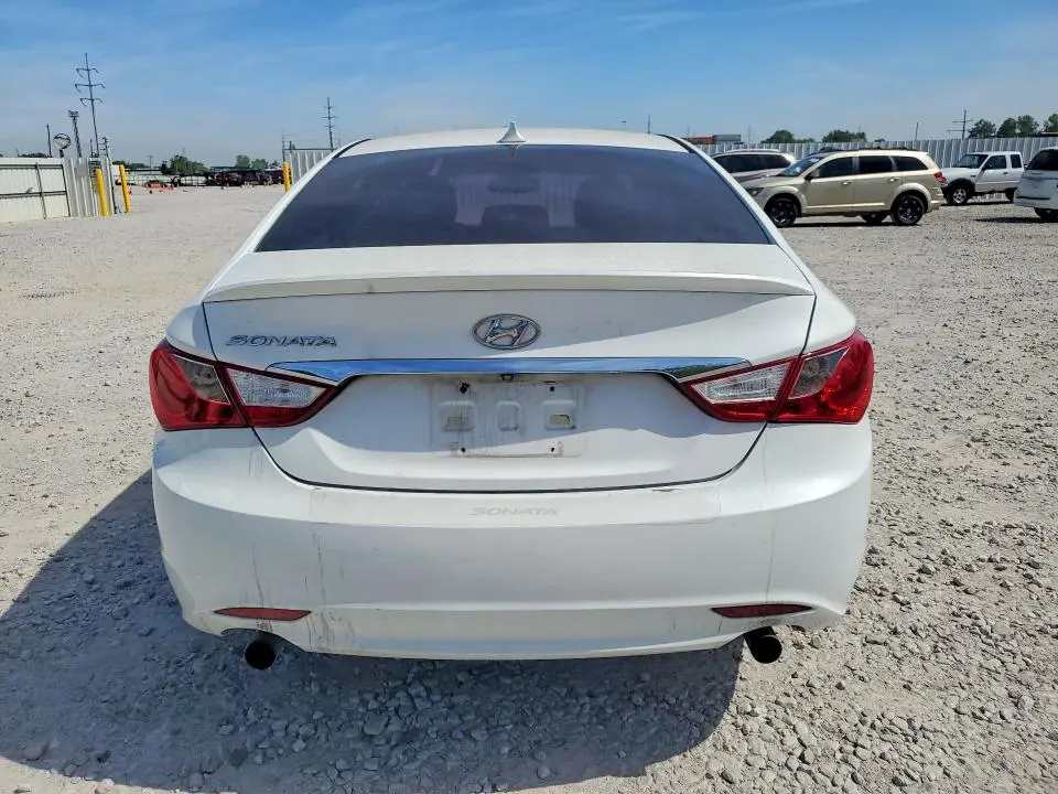 2012 HYUNDAI SONATA SE  