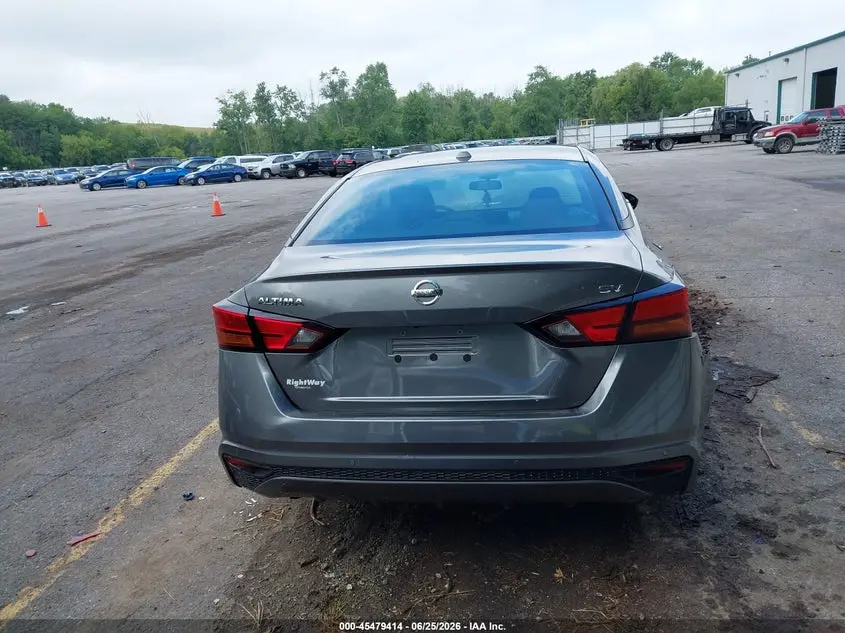 2022 NISSAN ALTIMA SV FWD