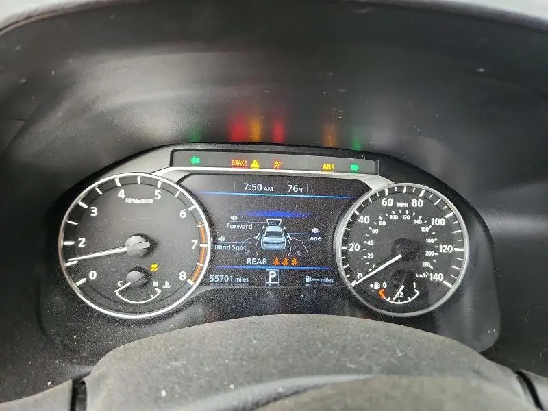 2023 NISSAN ALTIMA SV  