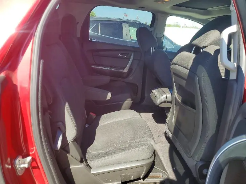 2012 GMC ACADIA SLE  