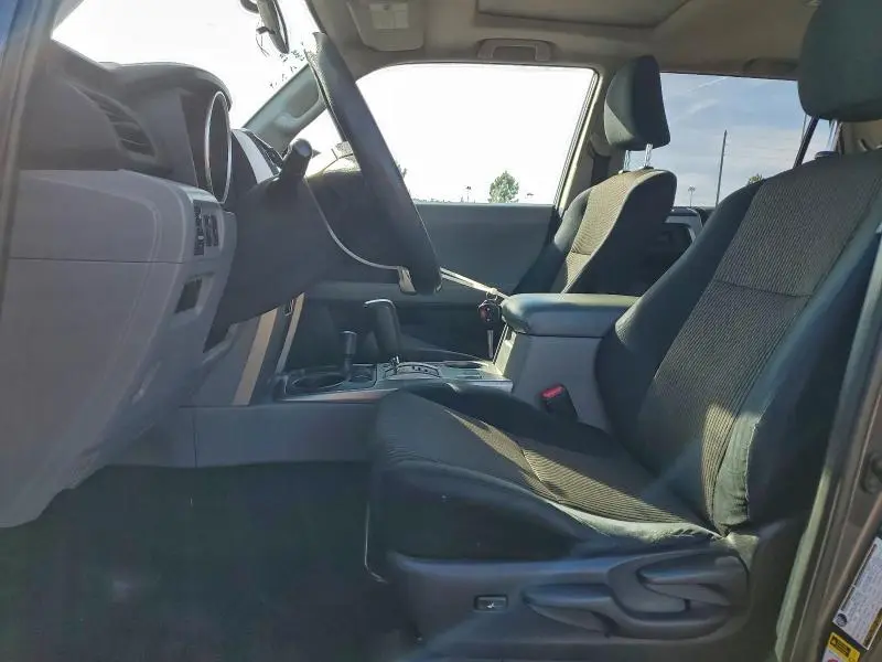 2010 TOYOTA 4RUNNER SR5  