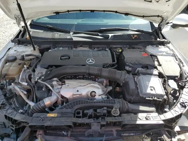 2020 MERCEDES-BENZ A 220