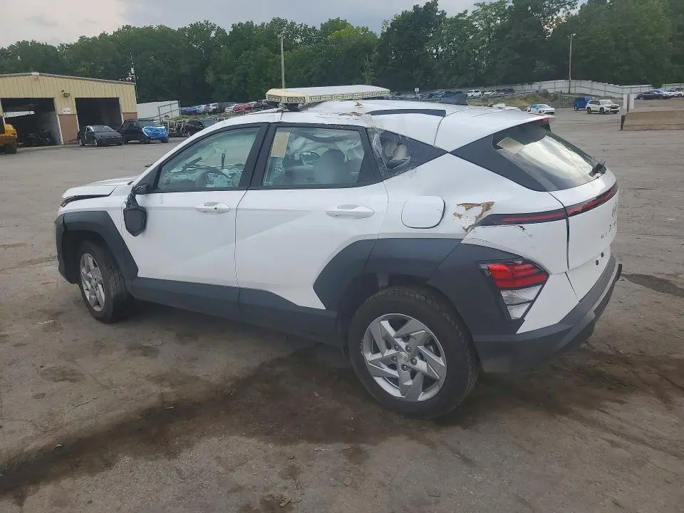 2025 HYUNDAI KONA SE  