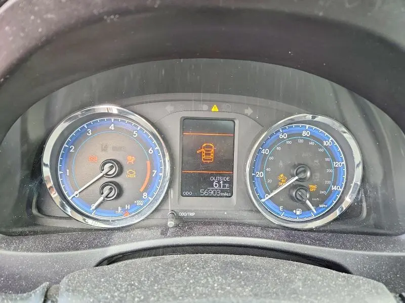 2019 TOYOTA COROLLA LE  