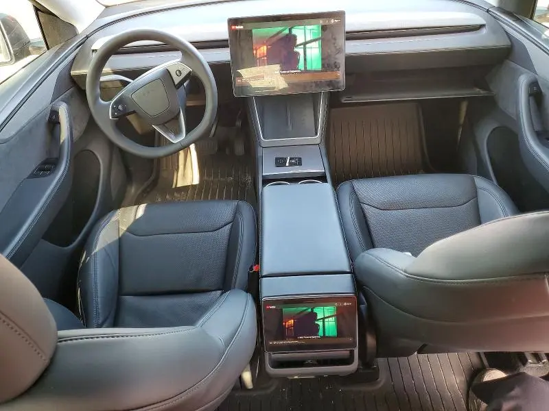 2026 TESLA MODEL Y   
