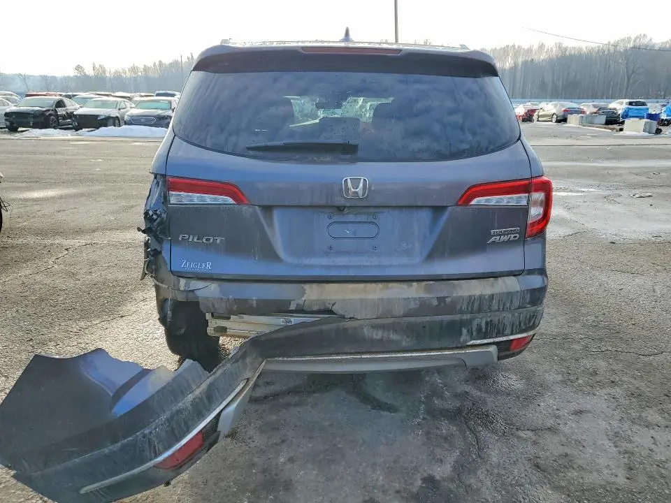 2021 HONDA PILOT TOURING  