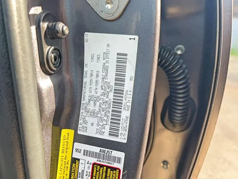2015 TOYOTA TUNDRA CREWMAX SR5  