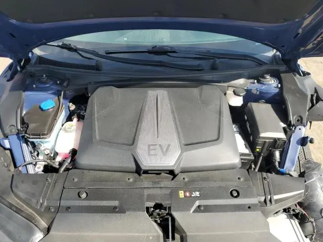 2023 KIA EV6 LIGHT