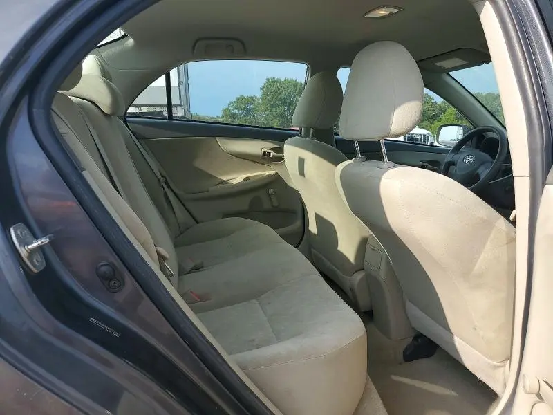 2010 TOYOTA COROLLA BASE  