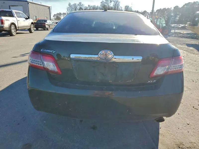2011 TOYOTA CAMRY   