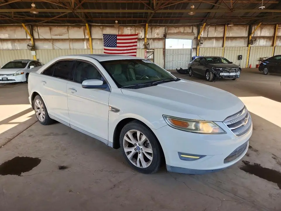 2011 FORD TAURUS SEL  