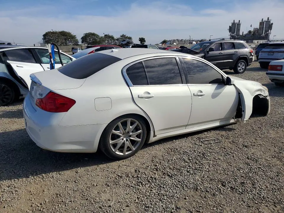 2012 INFINITI G37 BASE  