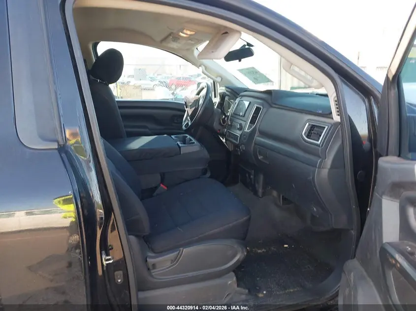 2017 NISSAN TITAN S