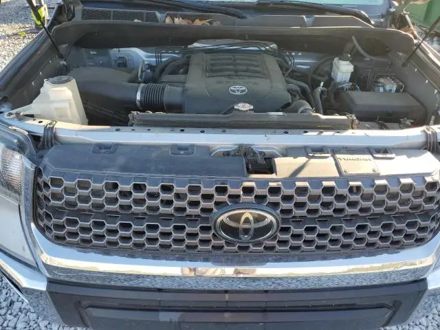 2018 TOYOTA TUNDRA CREWMAX SR5  