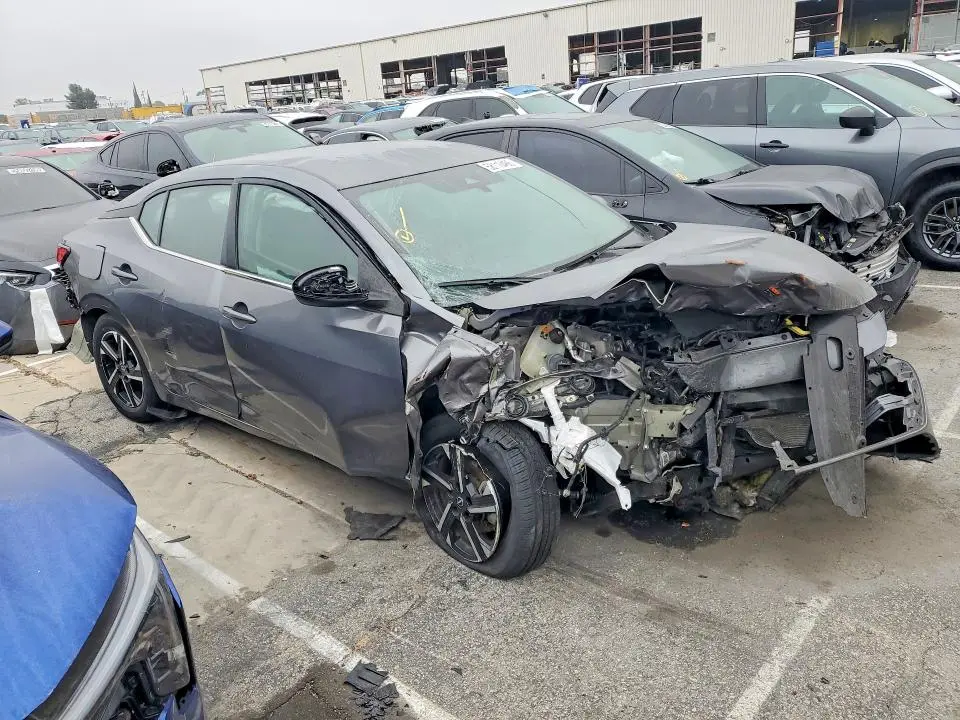 2024 NISSAN SENTRA SV  