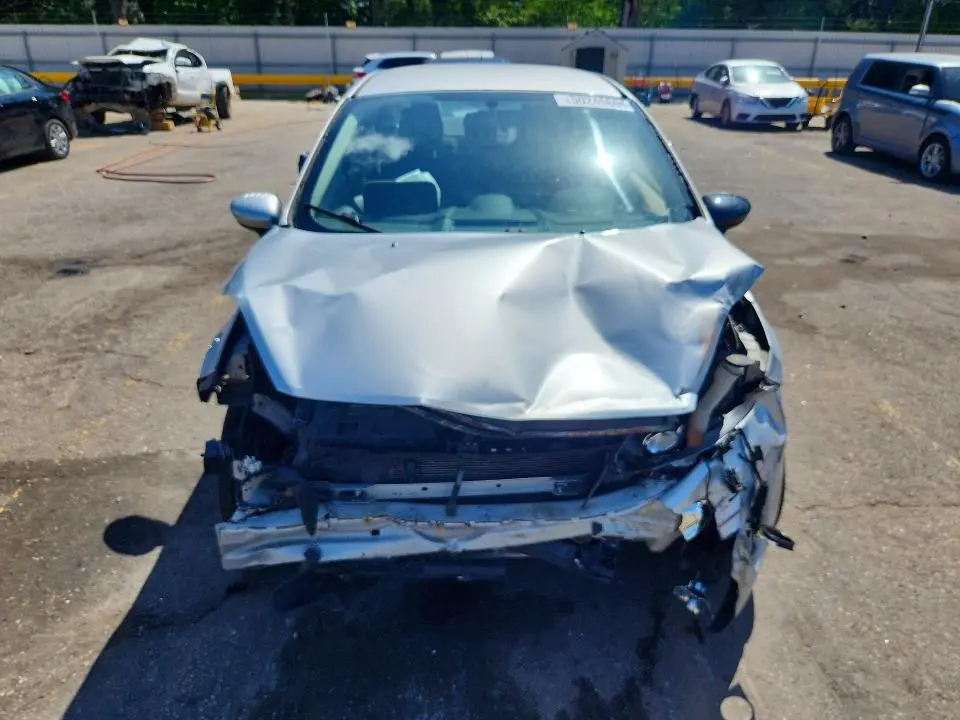 2011 FORD FIESTA S  