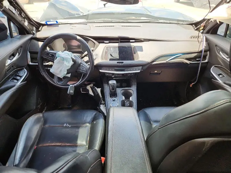 2019 CADILLAC XT4 SPORT  