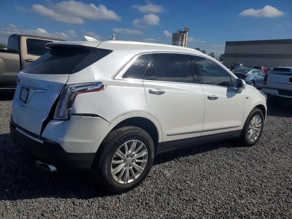 2019 CADILLAC XT5   