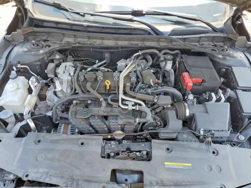 2021 NISSAN ALTIMA SR  